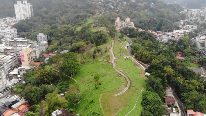 大安第6公墓遷葬後空照圖(2).JPG