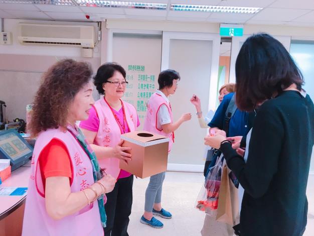 看看到底抽到什麼呢