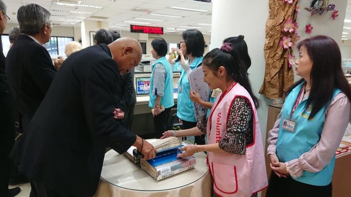 解說日據戶籍資料簿冊數位化