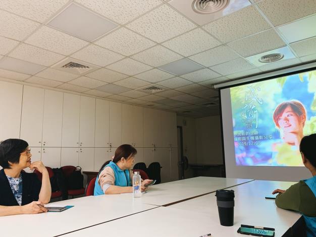 我要幫新人拍美美的照片