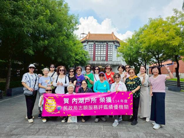 LINE_A114.10.01北美館+孔廟（靈性照顧）2LBUM_114.10.01北美館 孔廟（靈性照顧）_251002_173