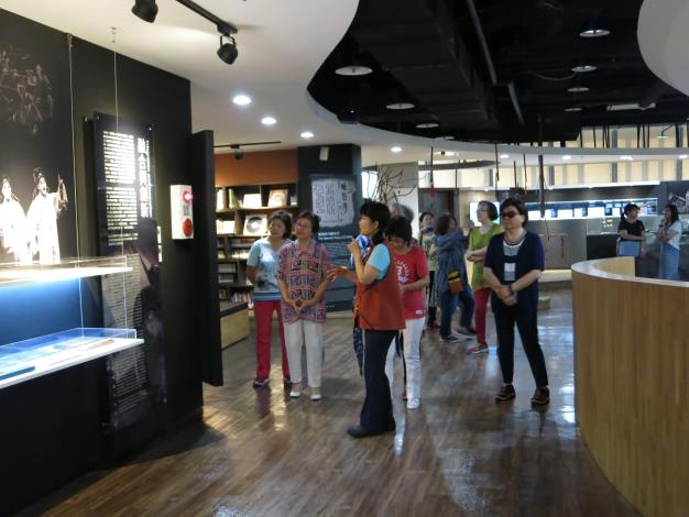 107年志工參訪及聯誼會-臺灣戲曲中心