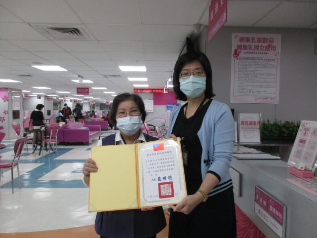 志工李滿嬌女士榮獲本市109年度優良長青志願服務人員松青獎