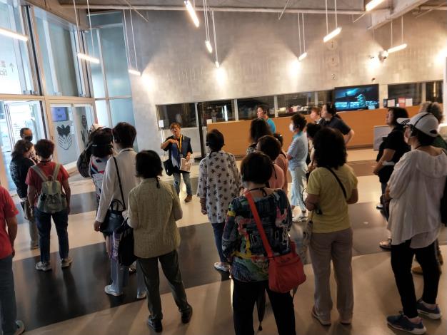 臺北表演藝術中心聽導覽