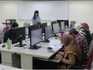 印尼朋友來學習─電腦班 0116 講師