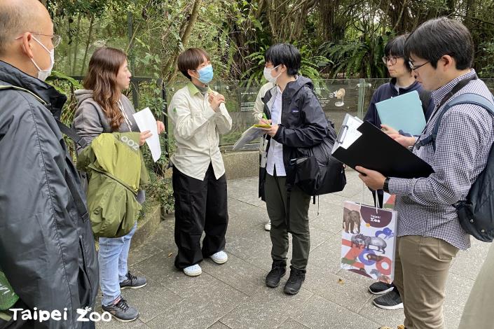來自日本千葉縣環境生活部自然保護課的工作團隊來臺請益山羌生態