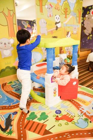 福容大飯店響應動物認養，也在台北二館推出無尾熊主題套房