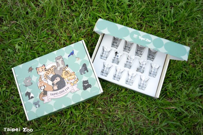 臺北市立動物園建園110周年的限量紀念月光杯套組「13物種套裝版」也同步上架動物園Mini Zoo文創商店！