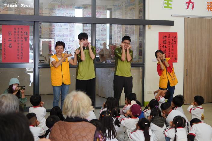 12345、一起認識石虎特徵！本次主題之一是分享臺灣中部地區棲息的石虎的特徵和生態。