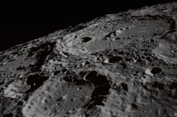 嫦娥五號的月岩樣本揭示年輕的火山是如何發生