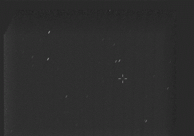 毅力號（Perseverance）火星探測車於2025年10月4日拍攝的兩張影像，3I/ATLAS以微弱的朦朧亮斑出現在滿布背景恆星的星空中。這些影像由探測車的Mastcam-Z雙鏡頭相機系統所取得。拍攝當下，彗星距離毅力號約2,990萬公里。當時探測車正位於火星耶澤羅撞擊坑（Jezero Crater）邊緣進行探索。Credit: NASA/JPL-Caltech/ASU/MSSS