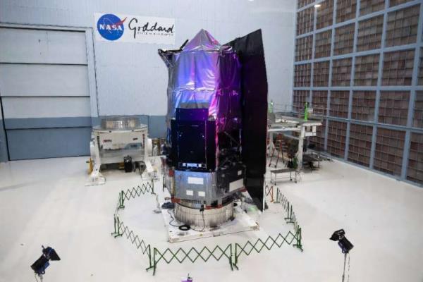 羅曼太空望遠鏡預計最早將於今年九月搭乘太空探索技術公司（SpaceX）的火箭發射升空。