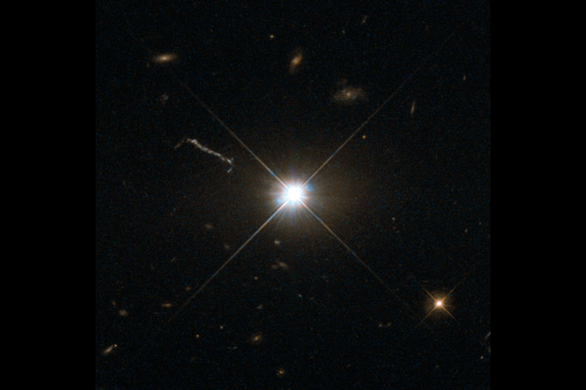 類星體3C 273的可見光影像