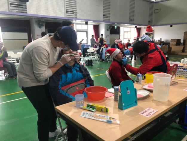 LINE_ALBUM_1101207潔牙比賽_211209_104