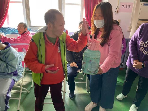 宇智幫勇氣小家抽出上上籤