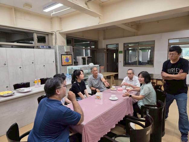 餐飲組的溫馨交誼廳