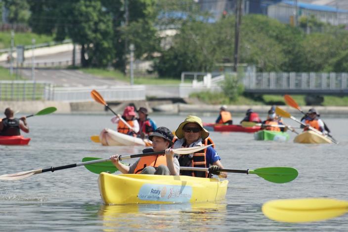 服務對象練習調整手握的位置