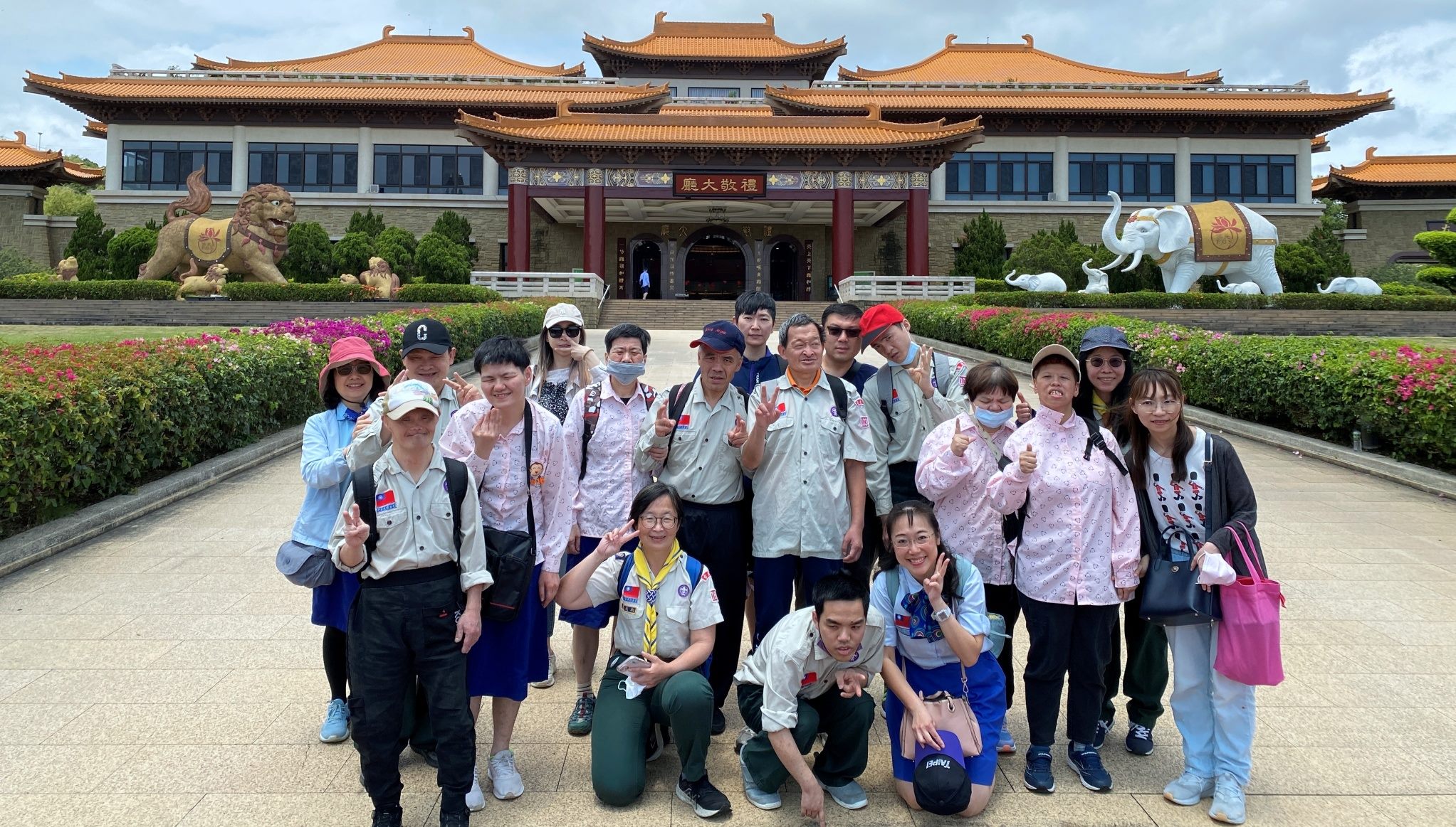 陽明自強(女)童軍團參觀佛光山佛陀紀念館