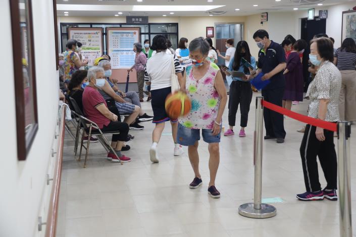4-接力運球.2.JPG