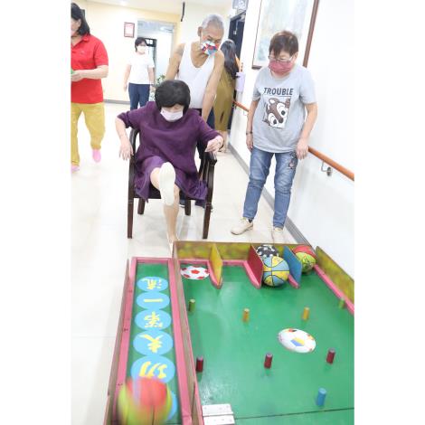 3-超級足球.1.JPG