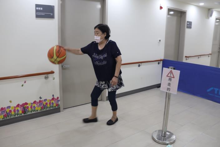 4-接力運球.4.JPG