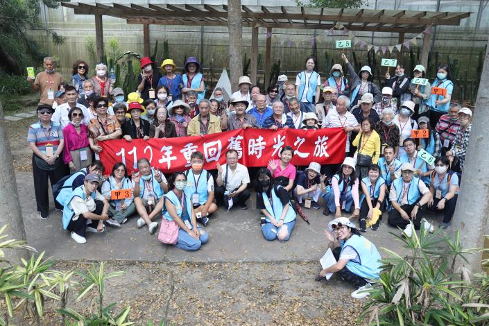 2-福祥仙人掌大合照.JPG