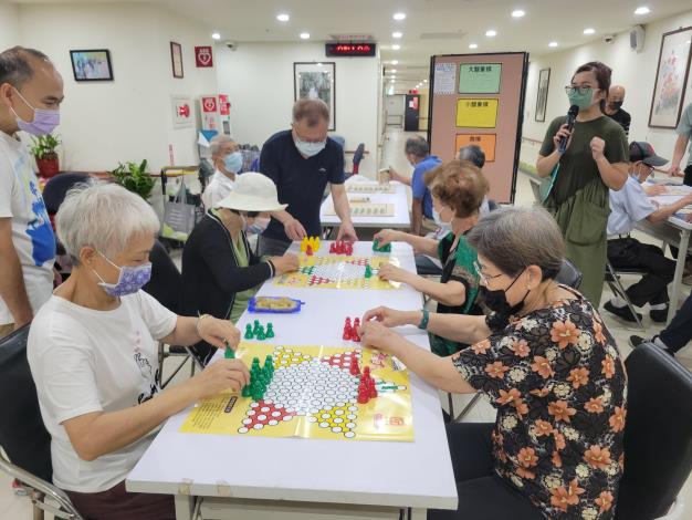 0-2棋藝比賽對弈中