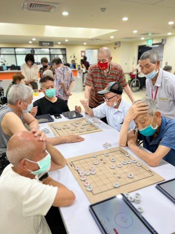 0-5棋藝比賽對弈中