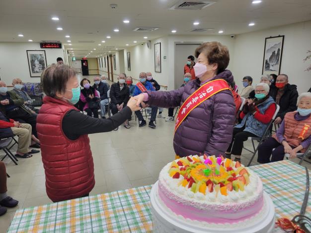 12-2.自治委員會第25屆交接予26屆儀式