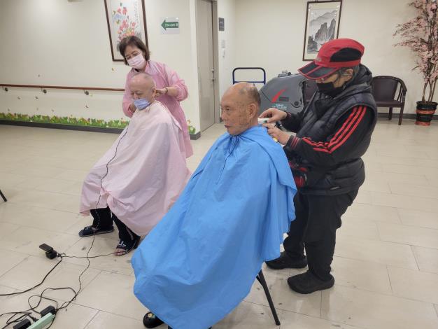 長青專業服務團