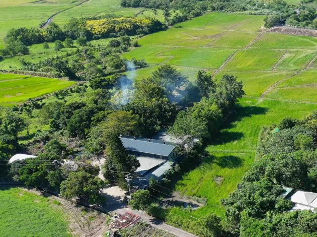 圖2. 臺北市環保局利用無人空拍機查獲關渡平原違法露天燃燒行為（歷史照片）
