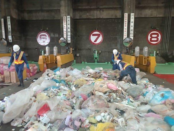 臺北市環保局垃圾焚化廠執行落地檢查