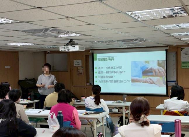 圖說一:照顧服務員課程理論教學