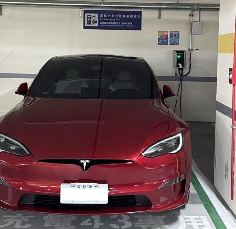 電車未充電.JPG