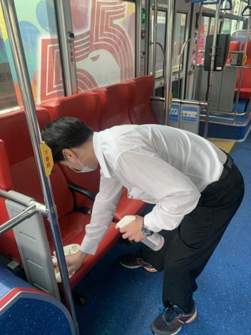 公車防疫消毒