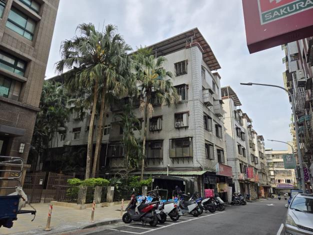 4.建物外觀照片