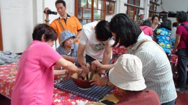 1020608學員體驗客家文化-擂茶