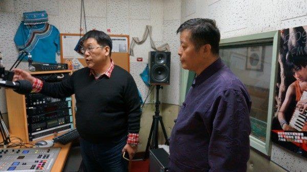 103年觀光傳播局長孫廷龍蒞臨本臺辭歲圖3