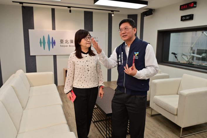 林奕華副市長辭歲05