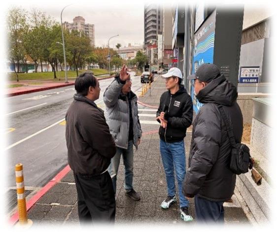 金馬賀歲迎新春交通順暢喜迎春松山分局守護春節交安宣導照片2