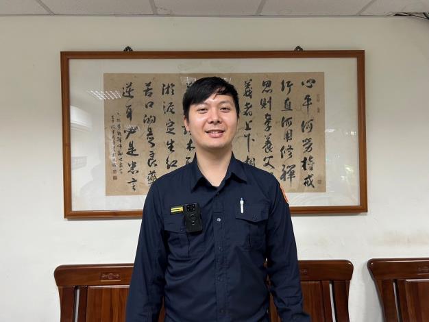 光明派出所所長陳晉祿