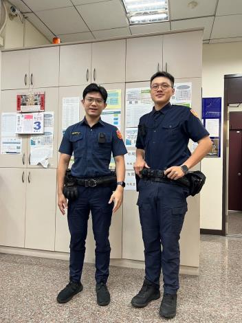 石牌派出所警員蕭弘欽(左)、劉子豪(右)