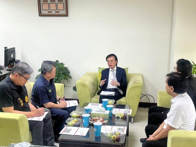 為迎接即將到來的九合一地方公職人員選舉,士林地檢署前往北投分局進行選前查賄制暴工作任務提示與交流