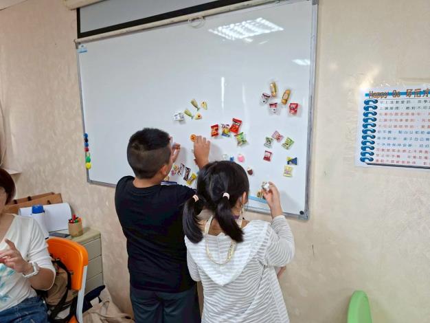 114年Happy Go雲端發票探索趣國小營隊活動照片(19)