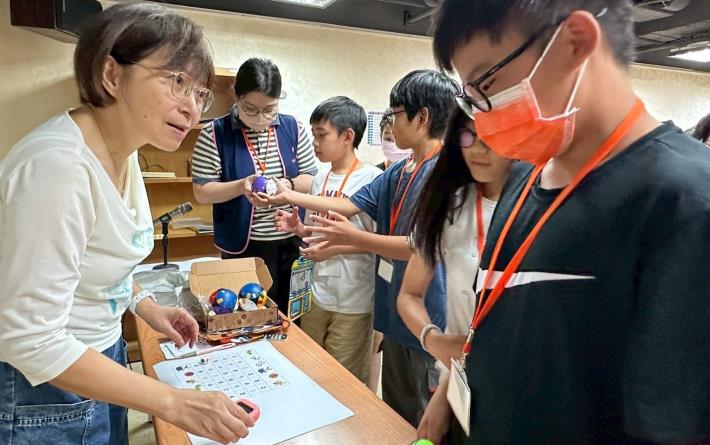 114年Happy Go雲端發票探索趣國小營隊活動照片(10)