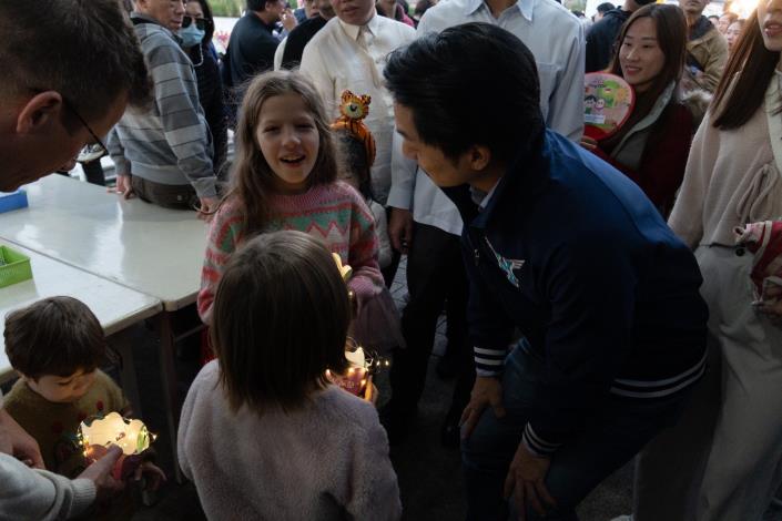 2023 Water Lantern Festival sa Taipei – Sikat at Liwanag ng Pangarap sa Taipei6