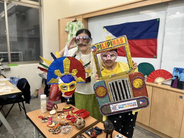 フィリピン文化紹介及び仮面ペイントDIYイベント