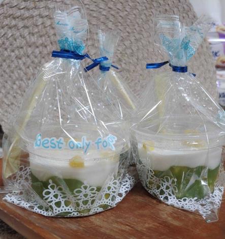 08 လွပၿပီးအရသာရိွေသာပန္လန္ရြက္အုန္းနို႔သာကူအဆင္သင္႔ၿဖစ္ၿပီေနာ္။