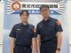 內湖派出所副所長鍾佳潔(左)、警員張允誠(右)