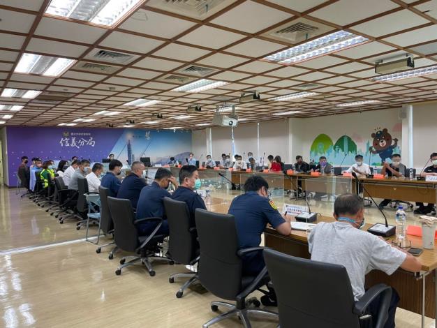 信義警超前部署召開交通疏導期前協調會-2